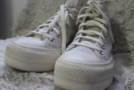 Tênis branco estilo All Star Importado